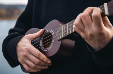instrumento ukulele